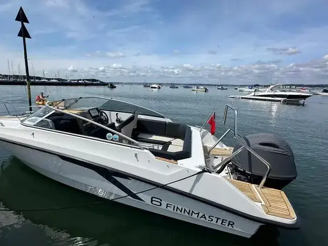 Finnmaster T6 Daycruiser