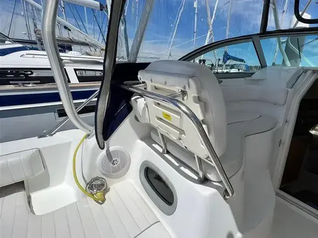 Boston Whaler 275 Conquest