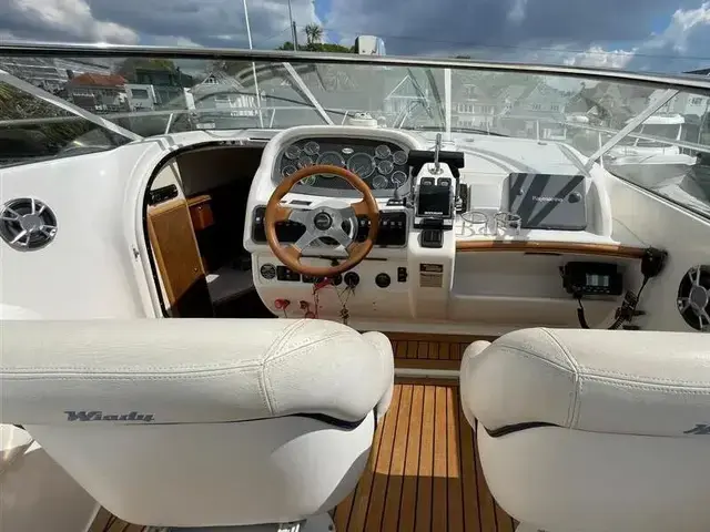 Windy Boats 31 TORNADO