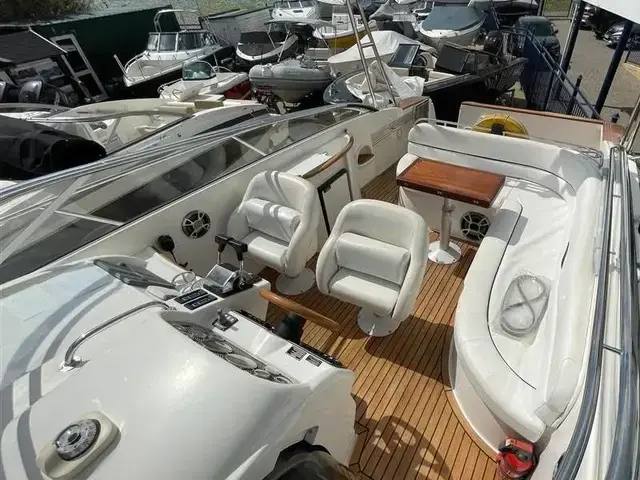 Windy Boats 31 TORNADO