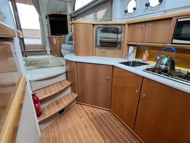 Sealine F44 Flybridge