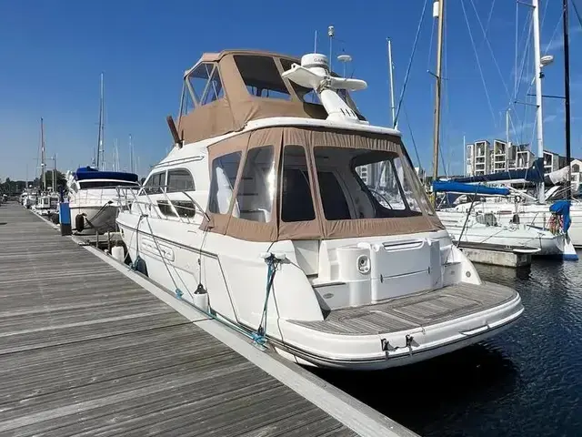 Sealine F44 Flybridge