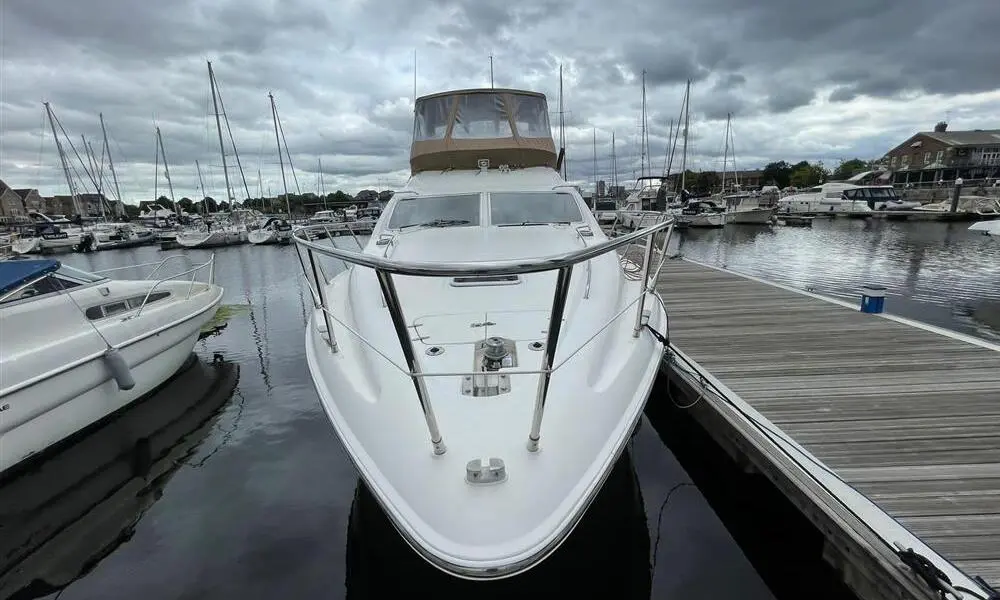 1999 Sealine f44 flybridge