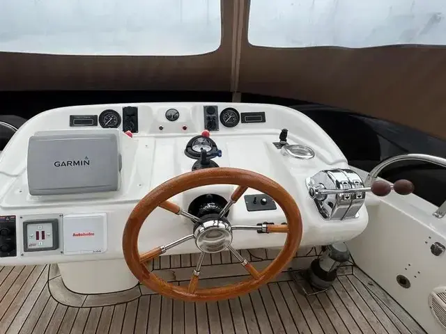 Sealine F44 Flybridge