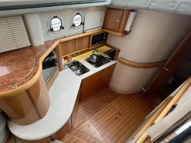 Sealine F44 Flybridge