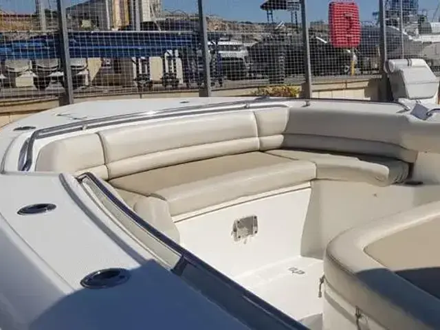 Boston Whaler 330 Outrage