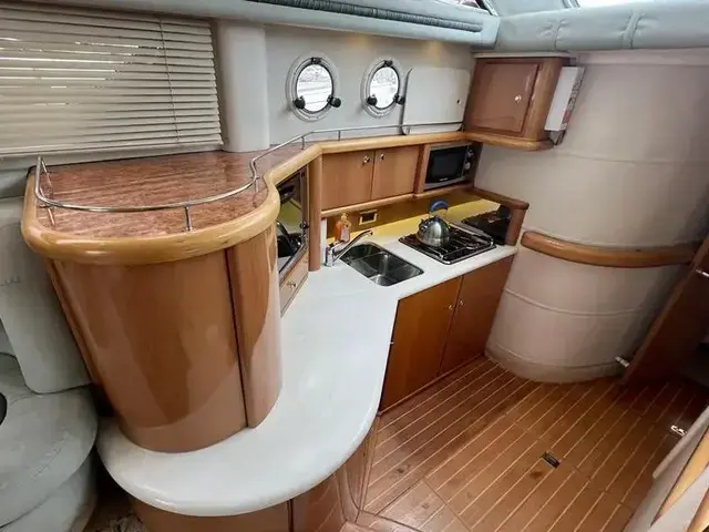 Sealine F44 Flybridge