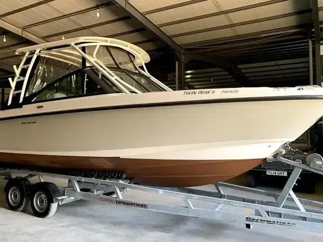 Boston Whaler 270 Vantage