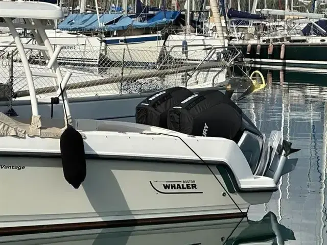 Boston Whaler 270 Vantage