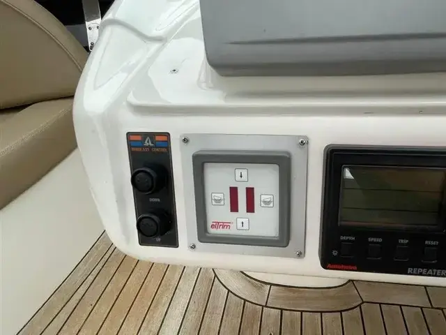 Sealine F44 Flybridge