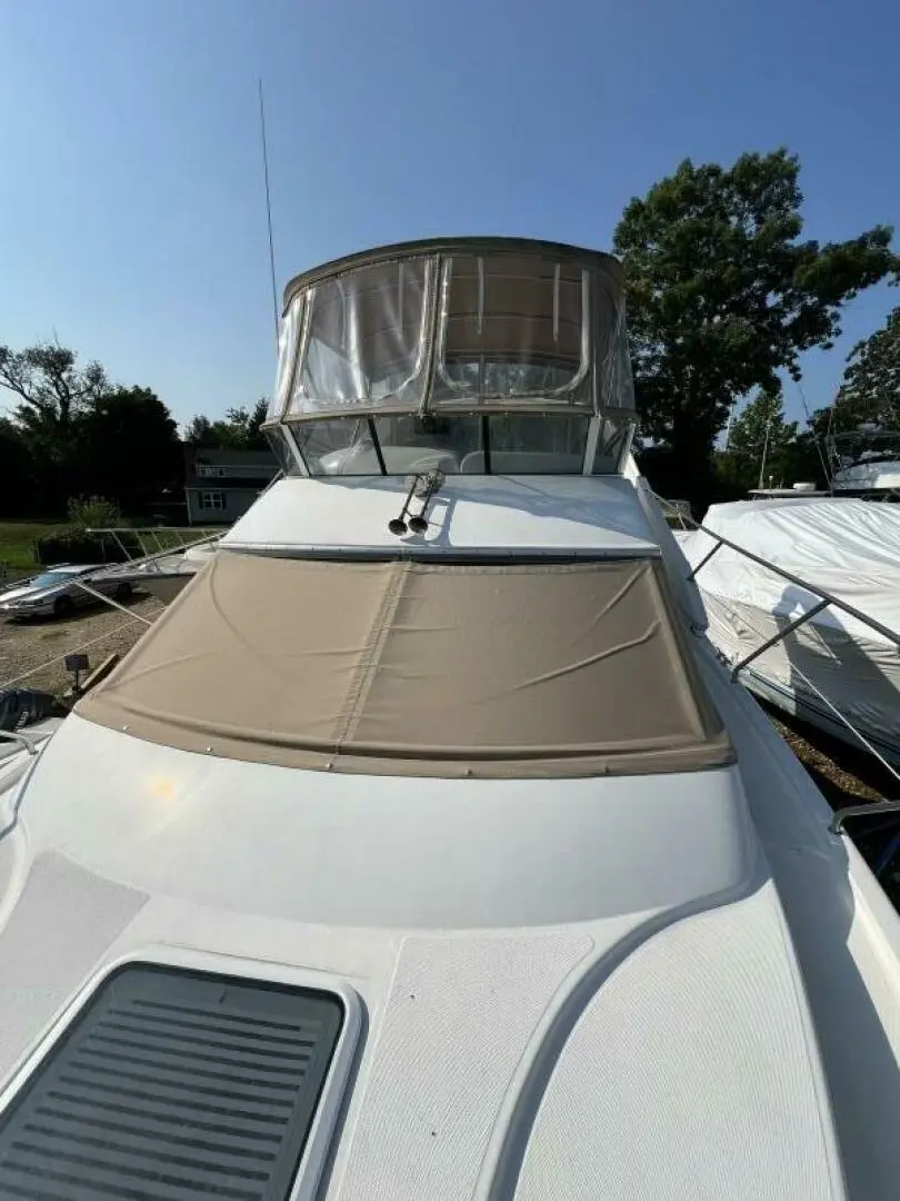 2003 Silverton 330 sport bridge