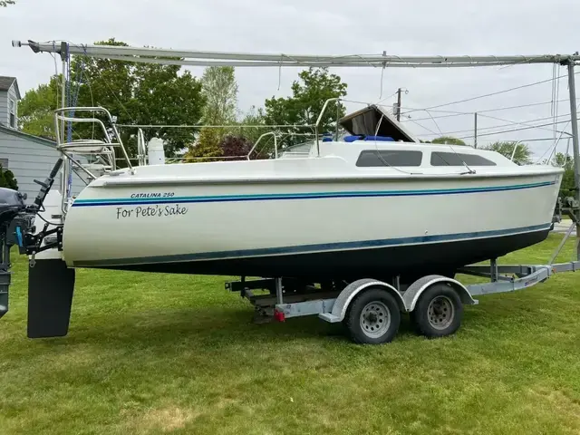 Catalina 250