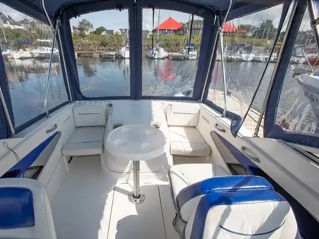 Bayliner Discovery 192