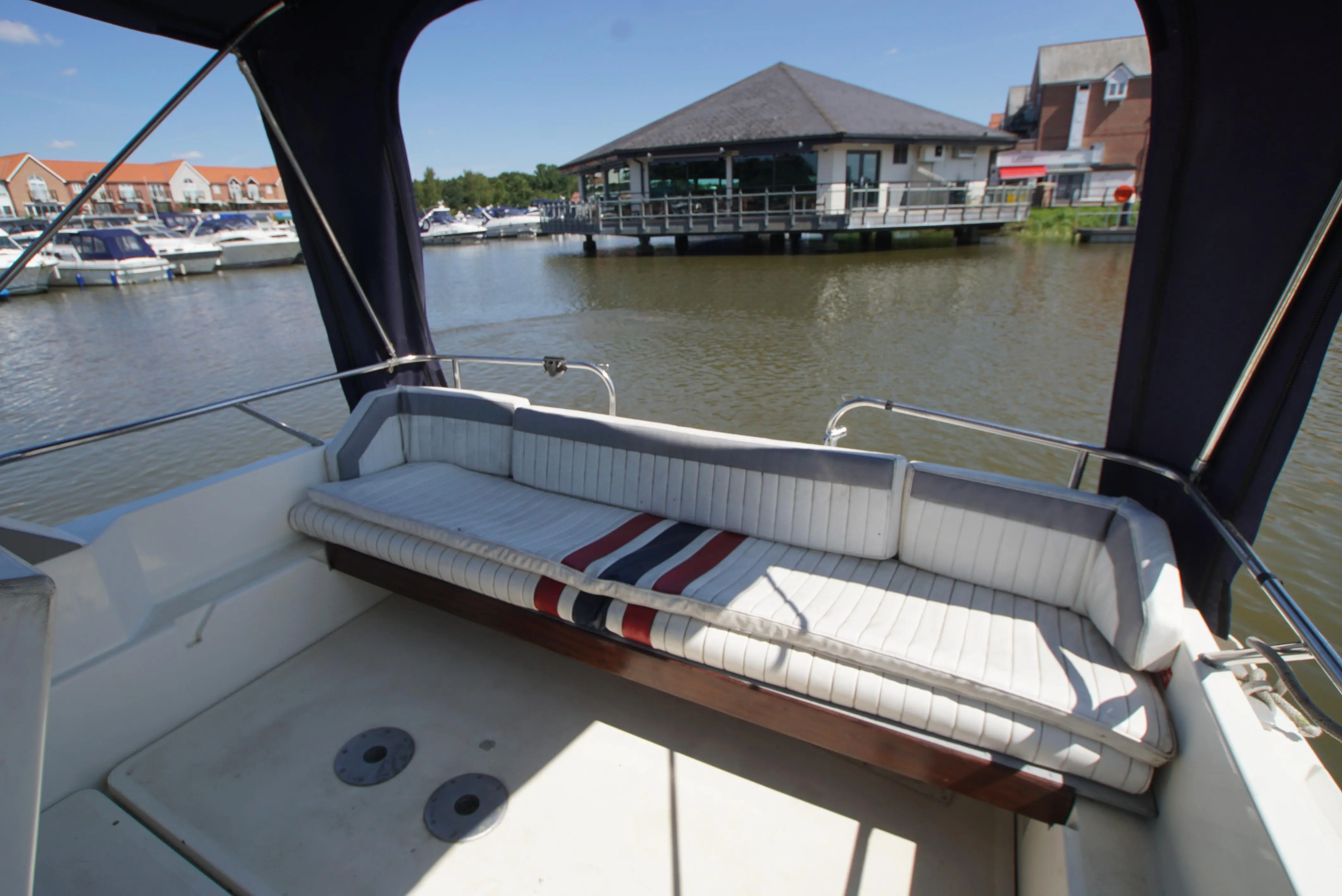 1989 Fairline sunfury 26