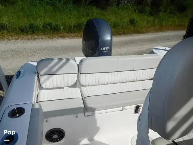 Sea Fox Boats 228 Commander