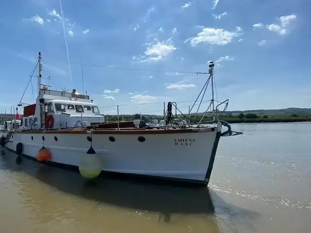 Thornycroft HS Target Towing Launch