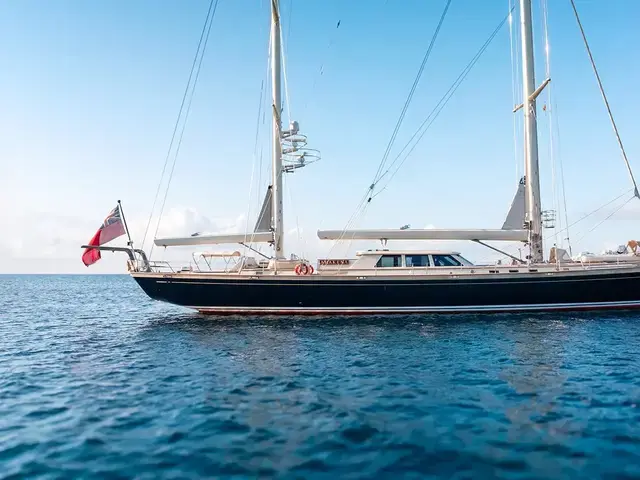 ROYAL HUISMAN 132