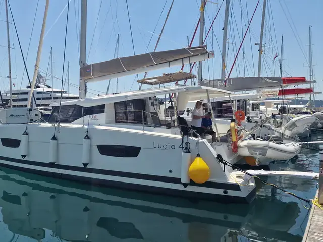 Fountaine Pajot Lucia 40