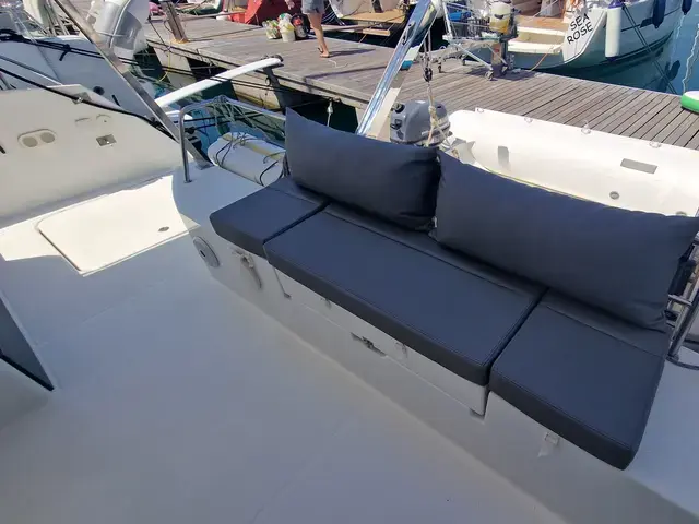 Fountaine Pajot Lucia 40