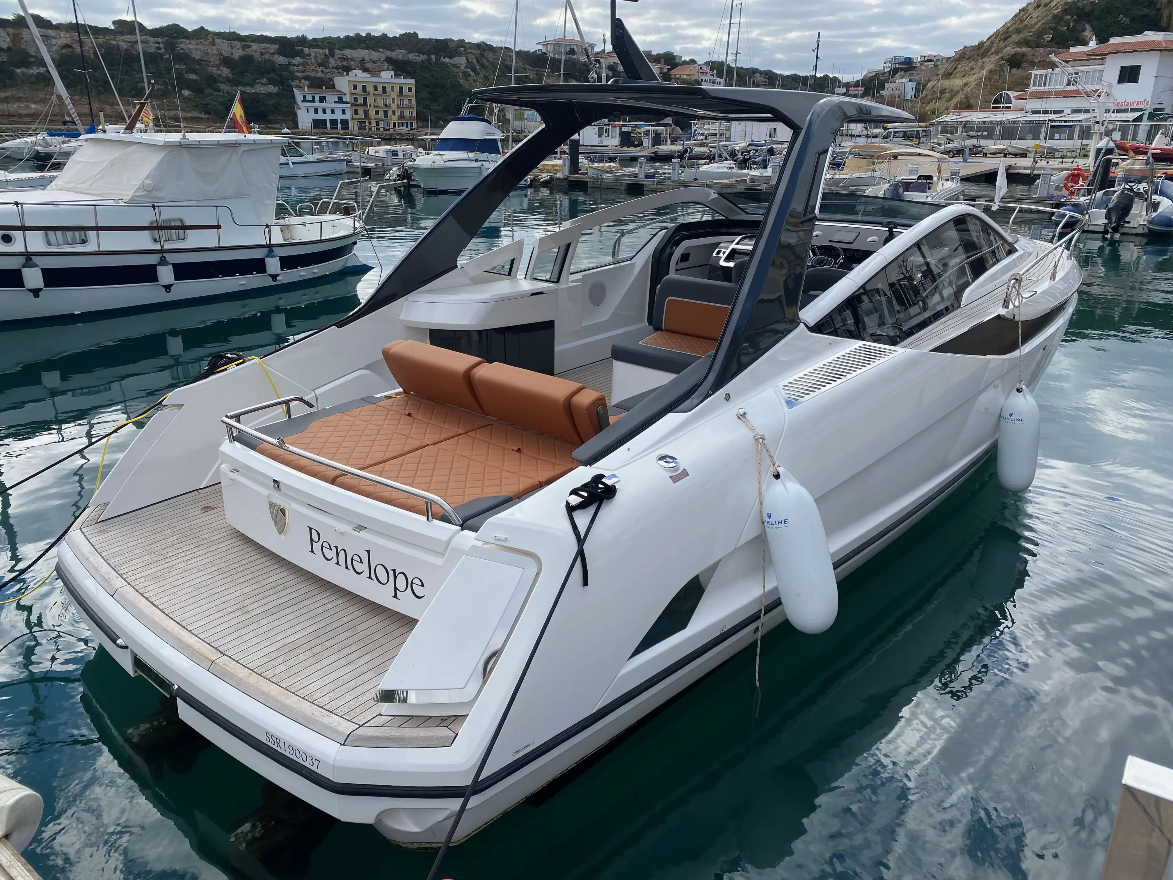 2023 Fairline f line 33