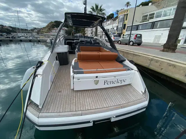 Fairline F Line 33