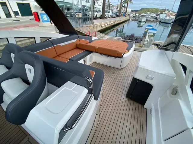 Fairline F Line 33