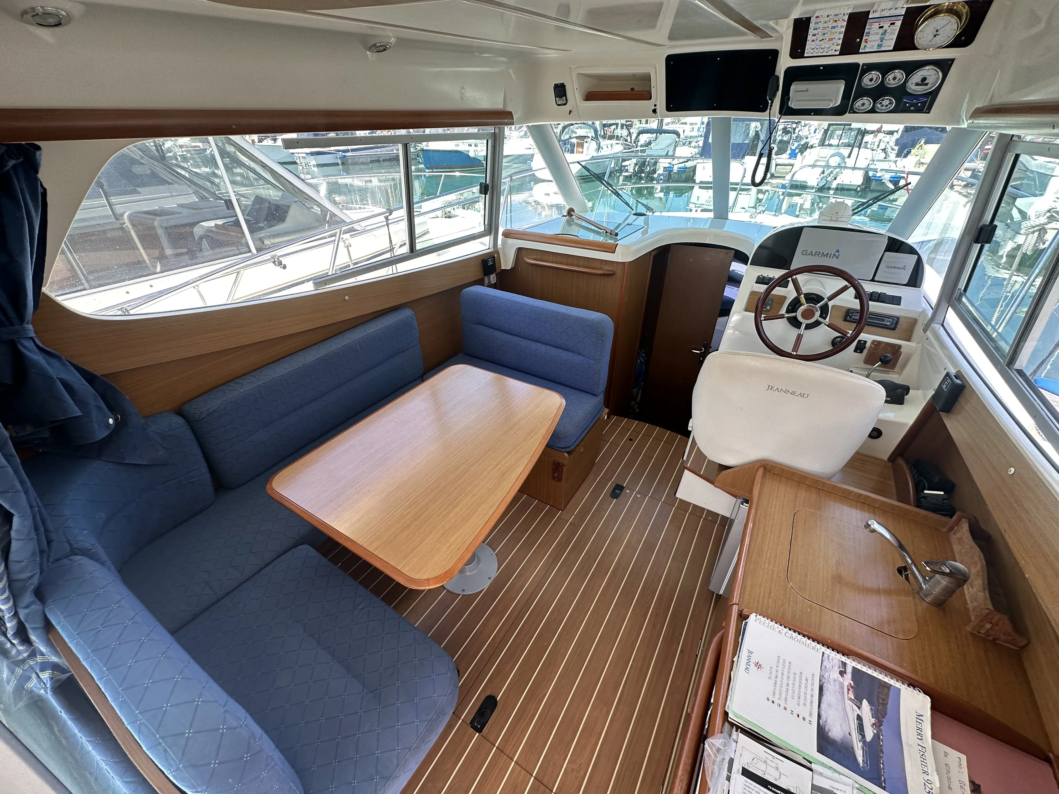 2006 Jeanneau merry fisher 925