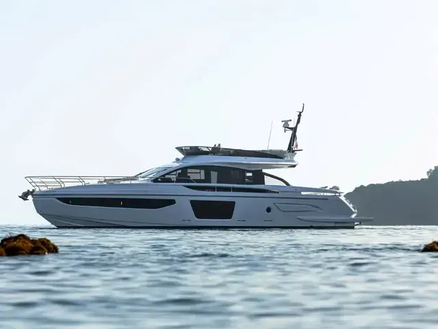 Azimut S7 FLY