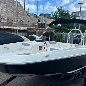 2016 Bayliner Element E5