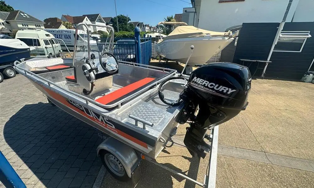 2019 Lagoon 425