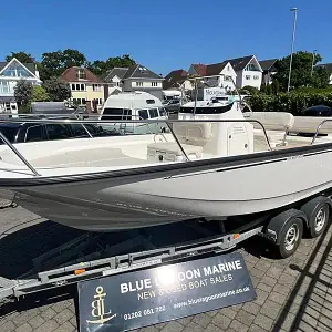 2021 Boston Whaler 190 Montauk