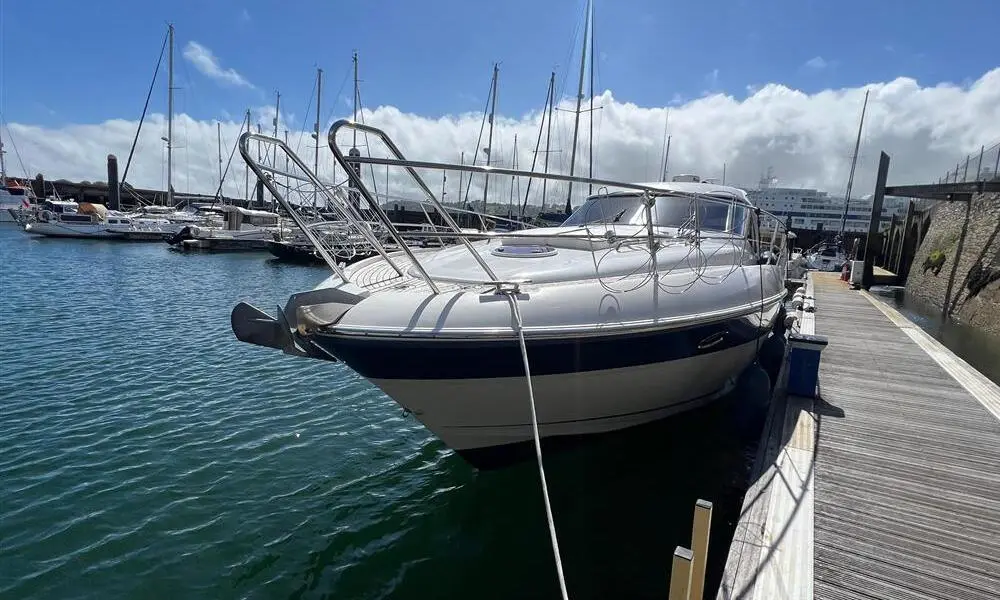 2005 Bavaria 37 sport