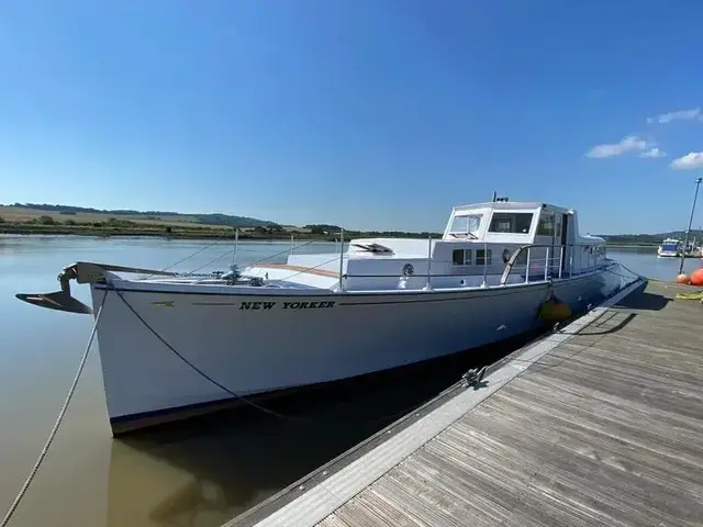 Classic Henry B Nevins Express Runabout