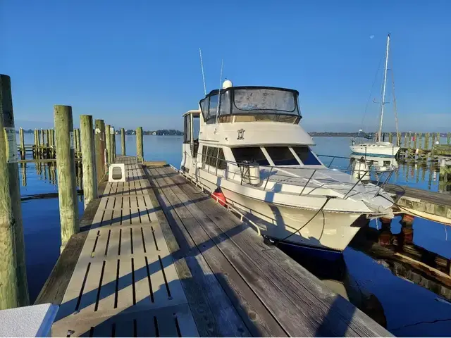 Carver 405 Aft Cabin Motoryacht