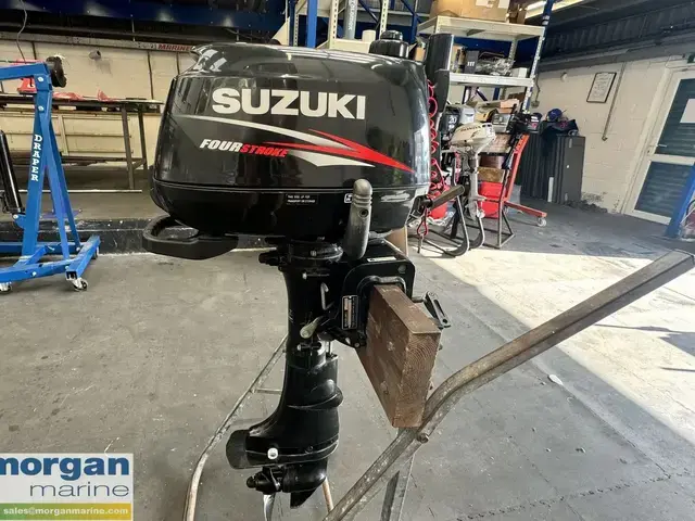 Suzuki DF5 short shaft