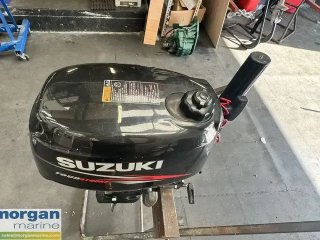 Suzuki DF5 short shaft