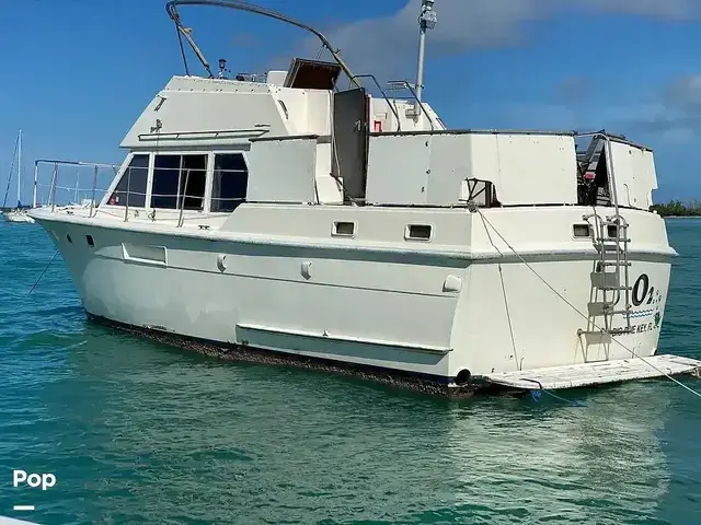 Hatteras 38 Double Cabin