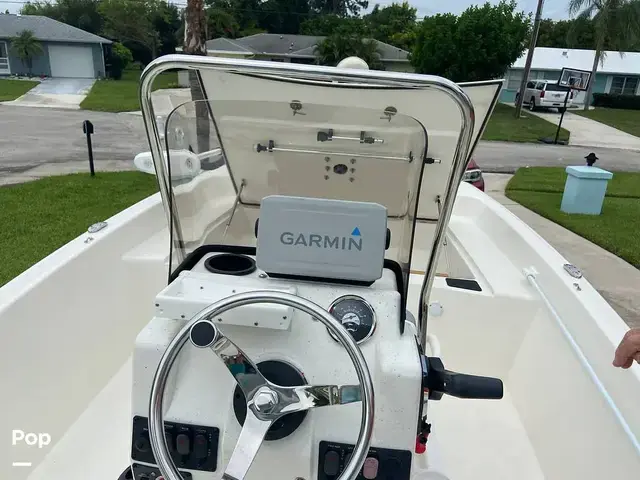 Mako 17 Pro Skiff