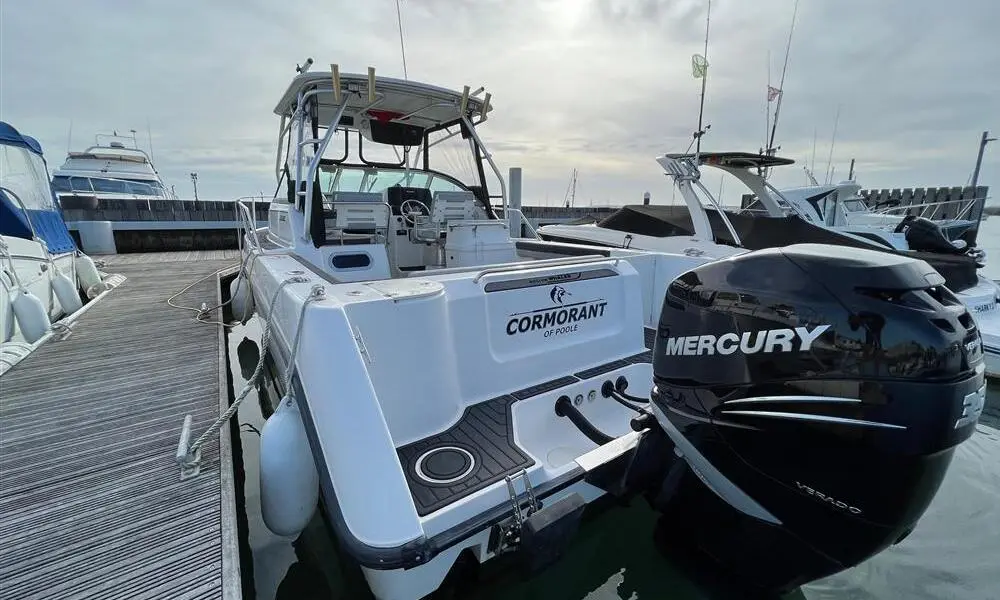 2001 Boston Whaler 26 conquest