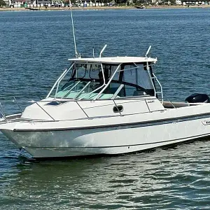 2001 Boston Whaler 26 Conquest