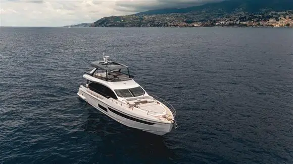 2024 Azimut 72'