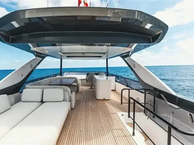 Azimut 72'