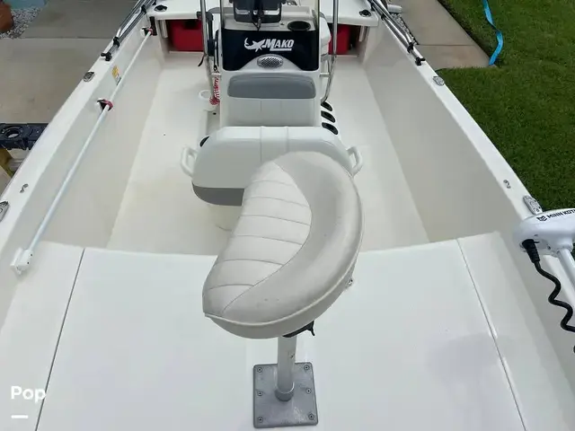 Mako 17 Pro Skiff