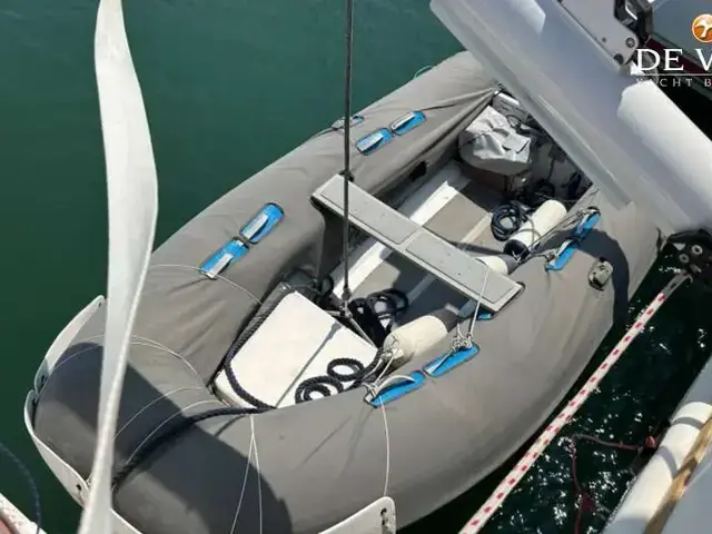 Catana 50