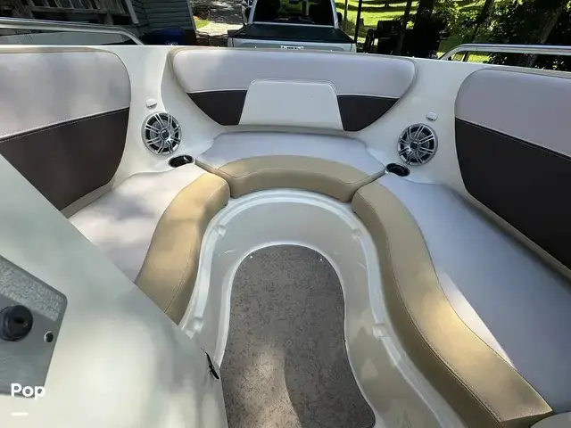 Ebbtide Boats 2700 CBR