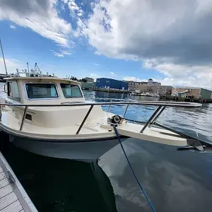 2013 Parker Boats 2320 SL Sport Cabin