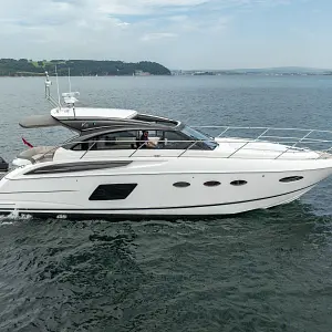 2016 Princess V48