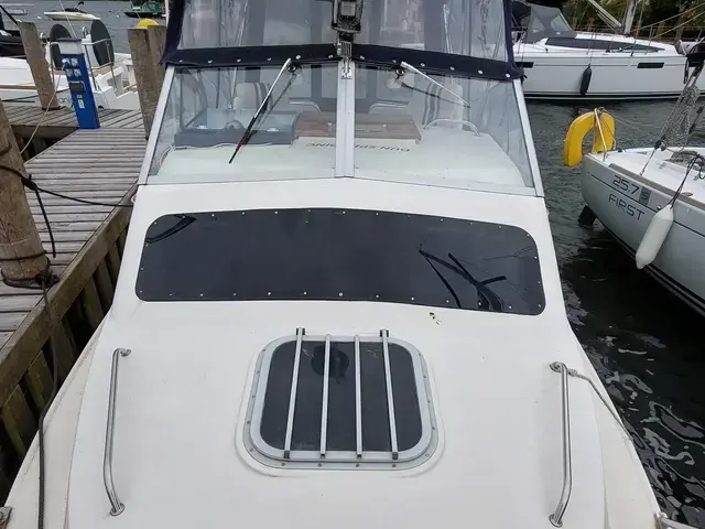 Fairline Weekender 21