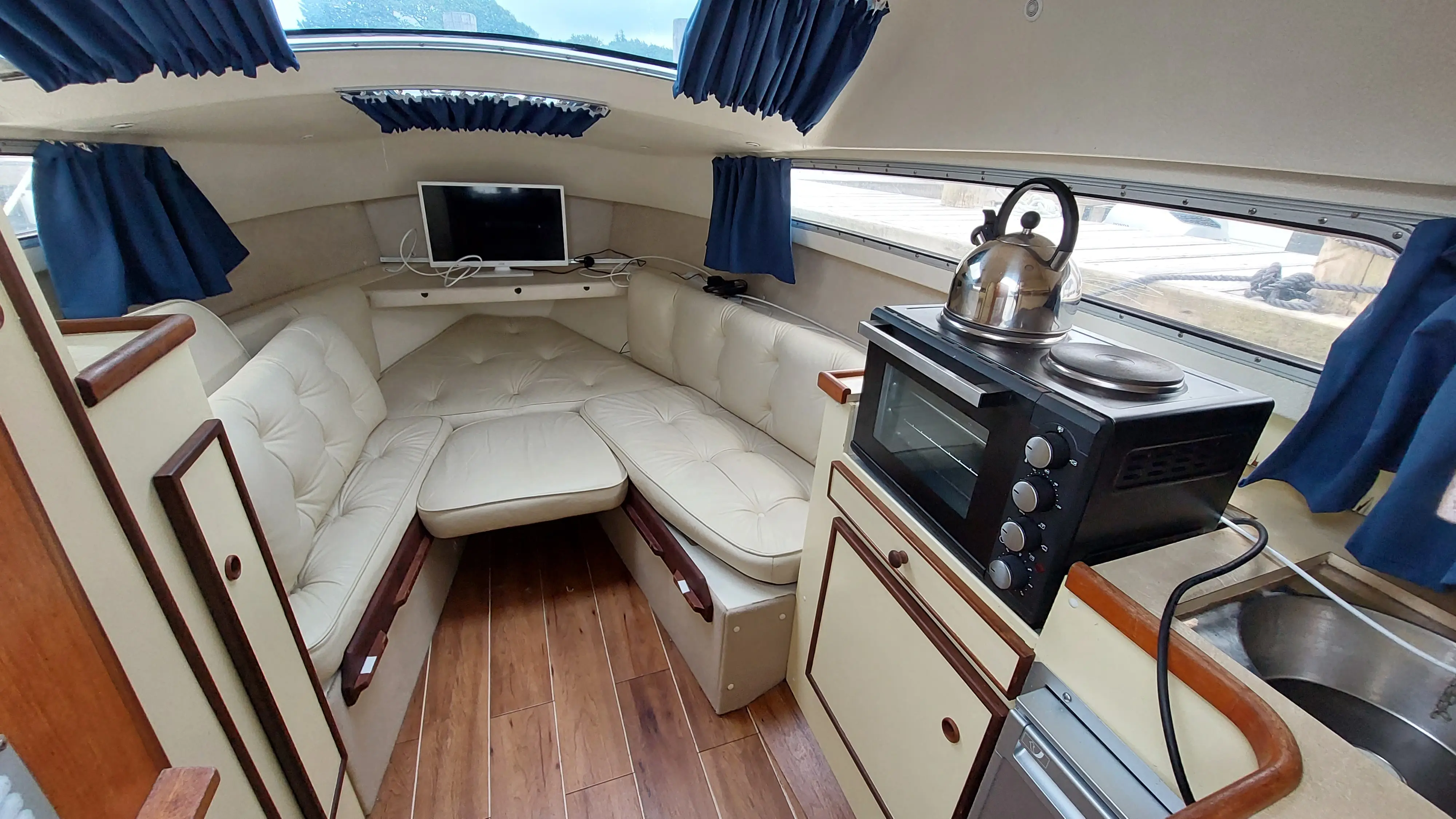 1987 Fairline weekender 21