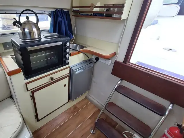 Fairline Weekender 21